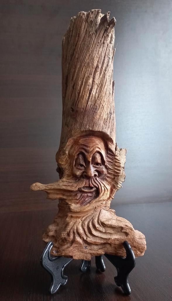 Handgesneden houtsnijwerk van een bos- boomgeest, Waldgeist, Antiek en Kunst, Kunst | Beelden en Houtsnijwerken, Ophalen of Verzenden