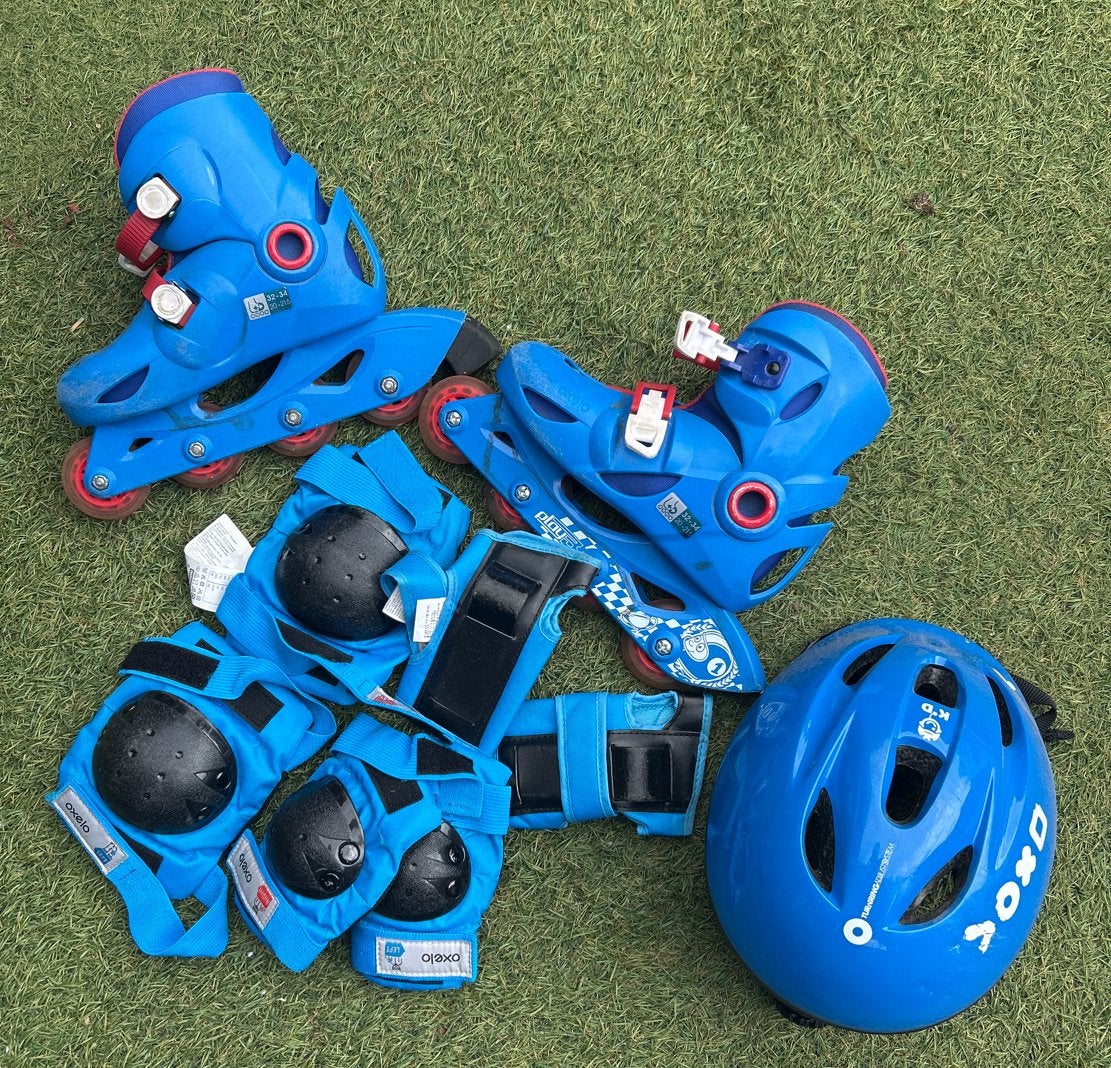 Oxelo Skates Set: Verstelbaar, Helm & Bescherming (XS), Ophalen, Gebruikt, Overige typen