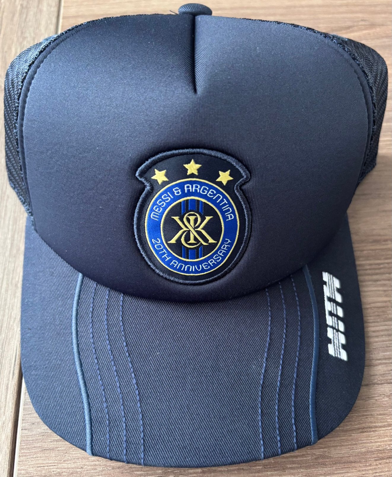 Kith x adidas Messi Football Trucker Hat Cap Nocturnal, Kleding | Heren, Hoeden en Petten, Nike, Nieuw, Pet, One size fits all