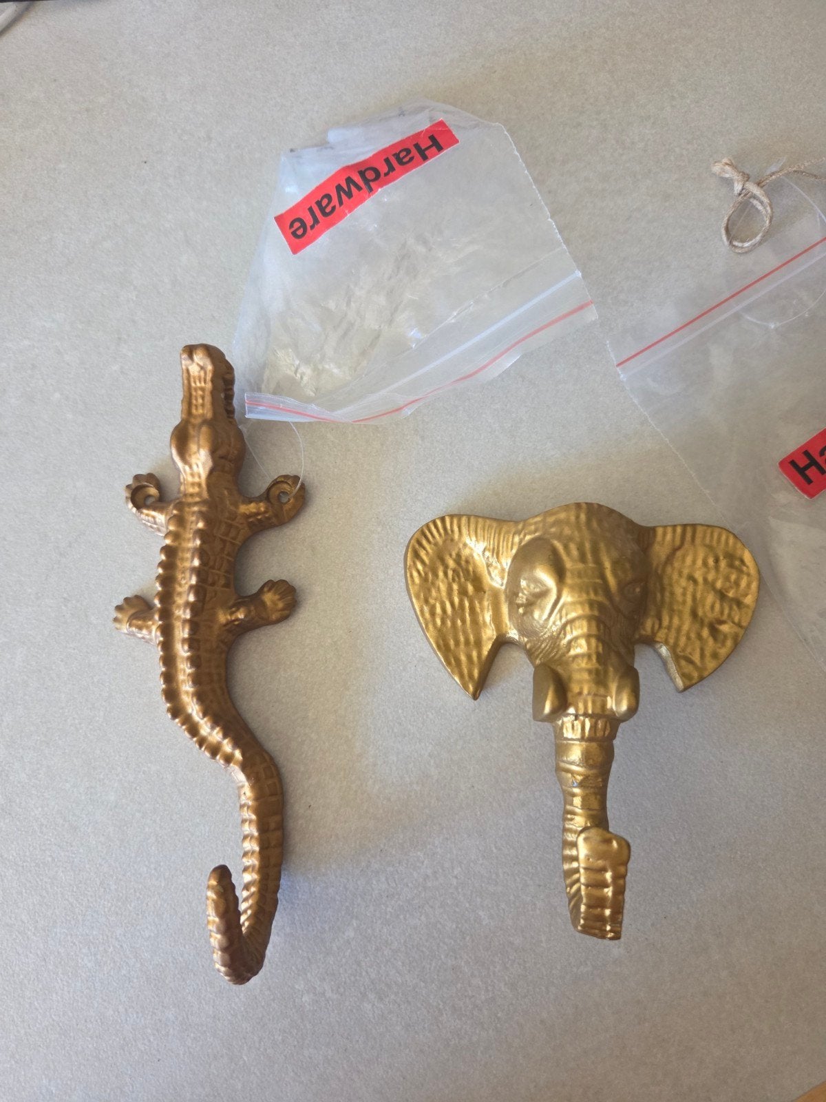 Nieuwe wandhaken kinderkamer: krokodil en olifant, Ophalen, Nieuw, Metaal, Wandhaken