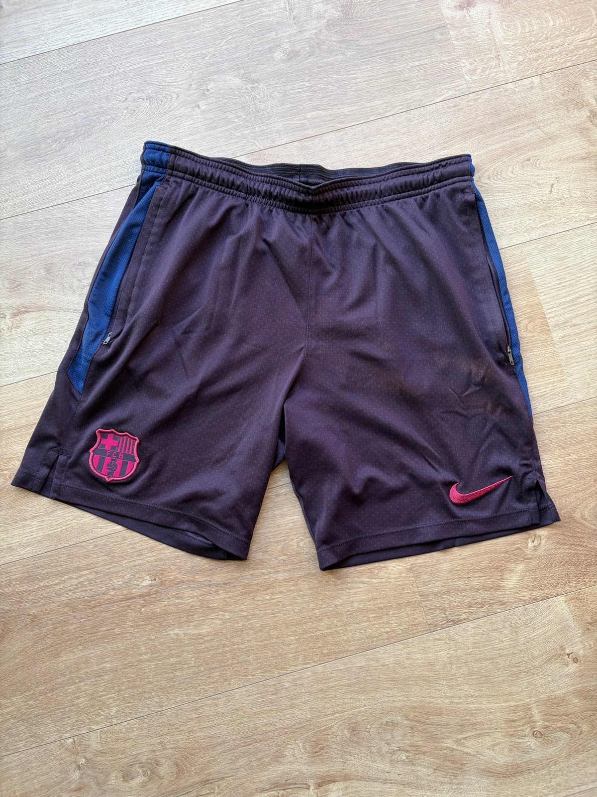 Nike FC Barcelona Dri-FIT Trainingsbroekje Maat M, Maat M, Ophalen of Verzenden, Zo goed als nieuw, Broek