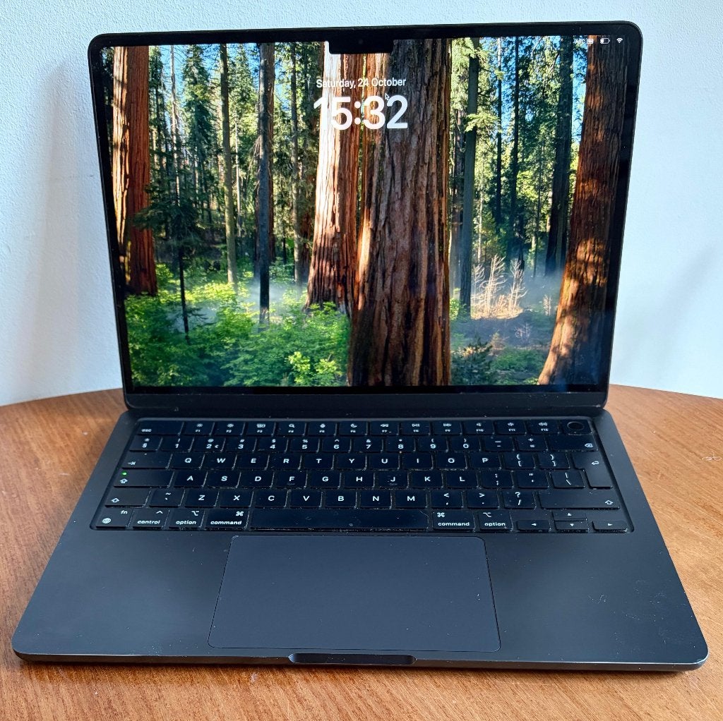 MacBook Air M2 uit 2022 in de kleur Midnight., Ophalen, Gebruikt, Qwerty, 8 GB