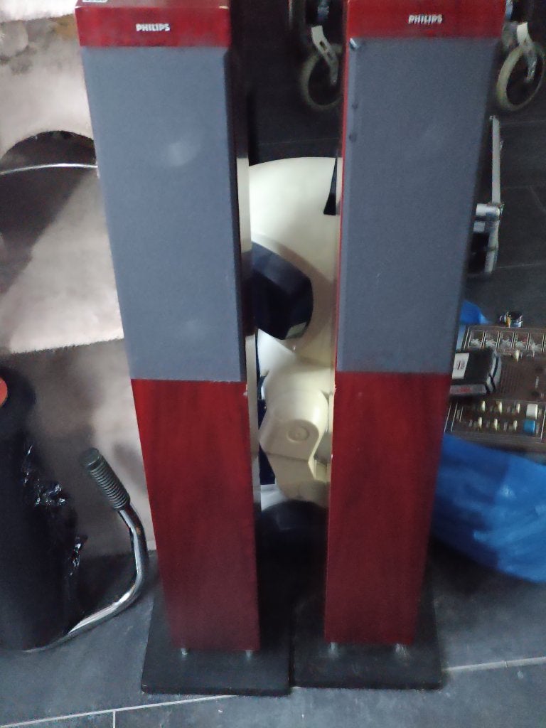 te koop mooie philips boxsen met iets werk, Stereo speakers, Philips, Gebruikt, 120 tot 150 watt