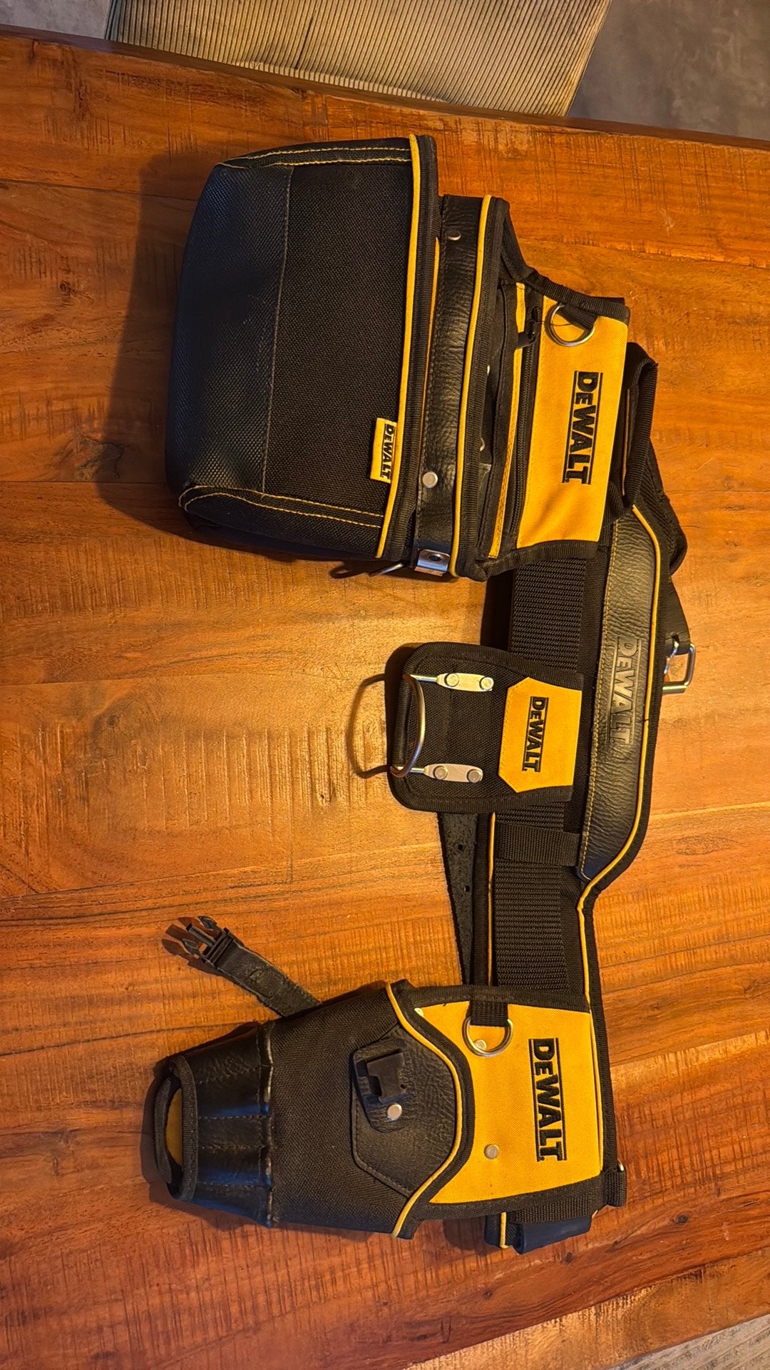 DeWalt werkriem, Ophalen, Gebruikt