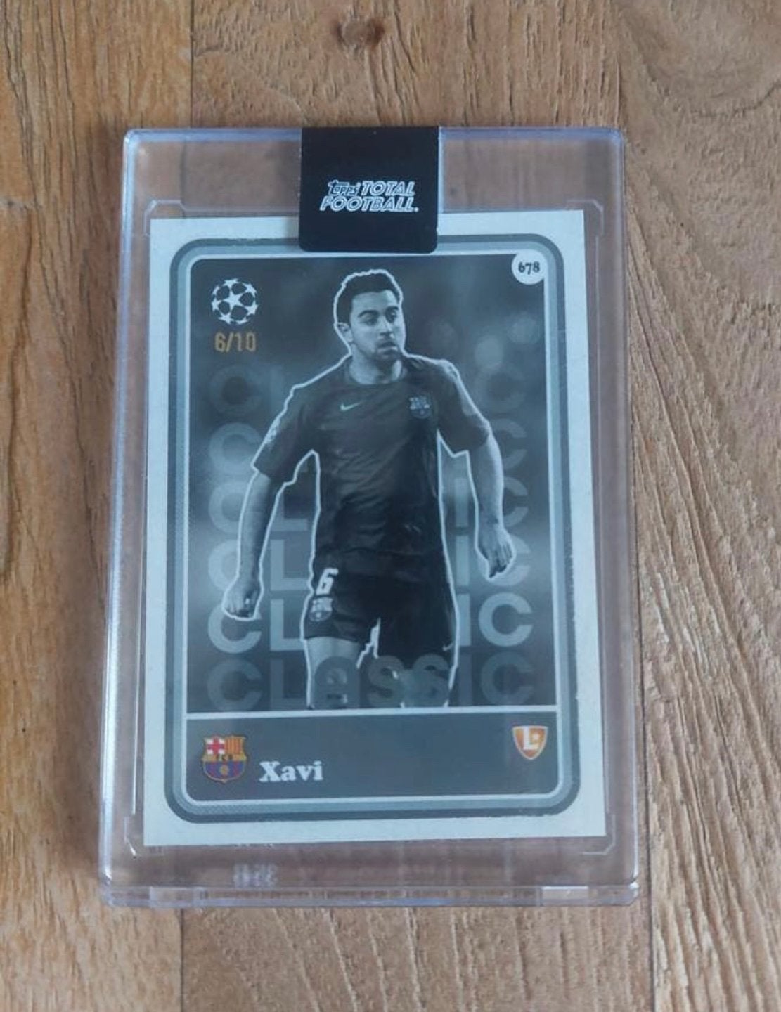 Xavi FC Barcelona /10 Topps Total Football, Ophalen of Verzenden, Zo goed als nieuw, Plaatje