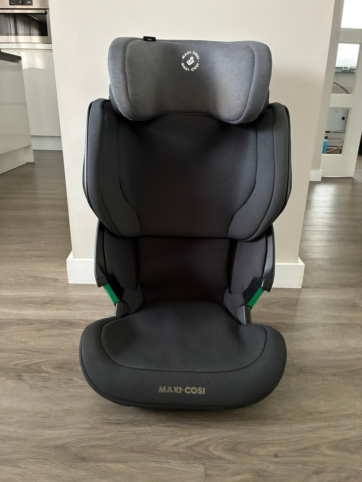 Maxi-Cosi Kore i-Size (met isofix), Ophalen, 15 t/m 36 kg, Verstelbare rugleuning, Zo goed als nieuw