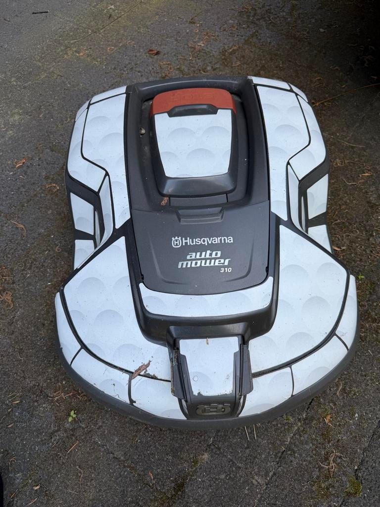 Husqvarna Automower 310 Robotmaaier - Gebruikt, Ophalen of Verzenden, Gebruikt, 20 tot 25 cm