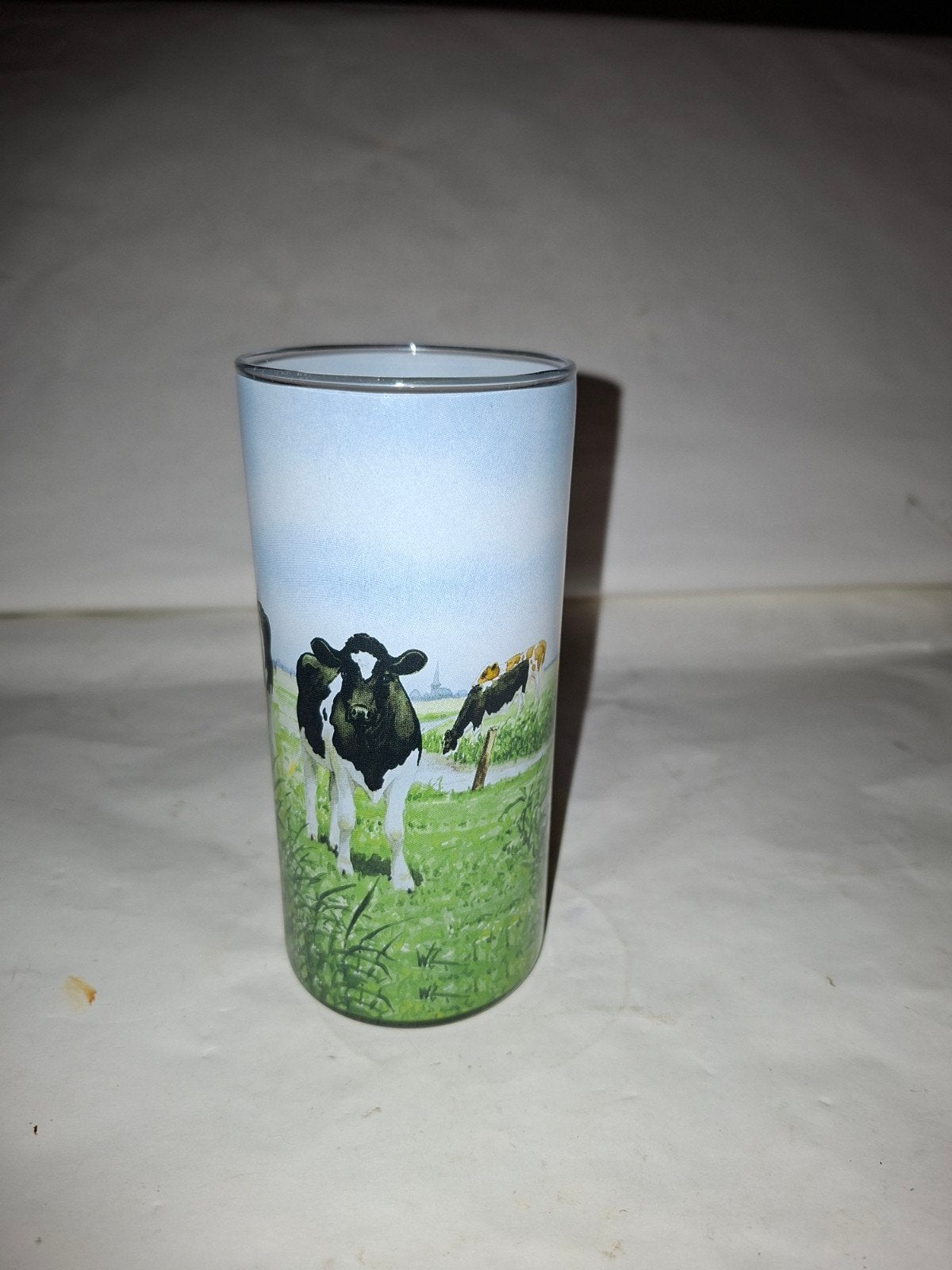 Wiebe van der Zee glas met koeienprint -, Ophalen of Verzenden, Zo goed als nieuw, Meerkleurig, Overige merken