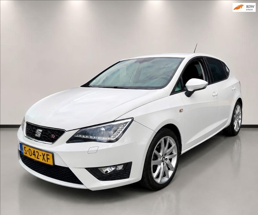 Seat Ibiza 1.2 TSI FR LM Velgen Airco, Auto's, Voorwielaandrijving, Stof, Start-stop-systeem, Bedrijf