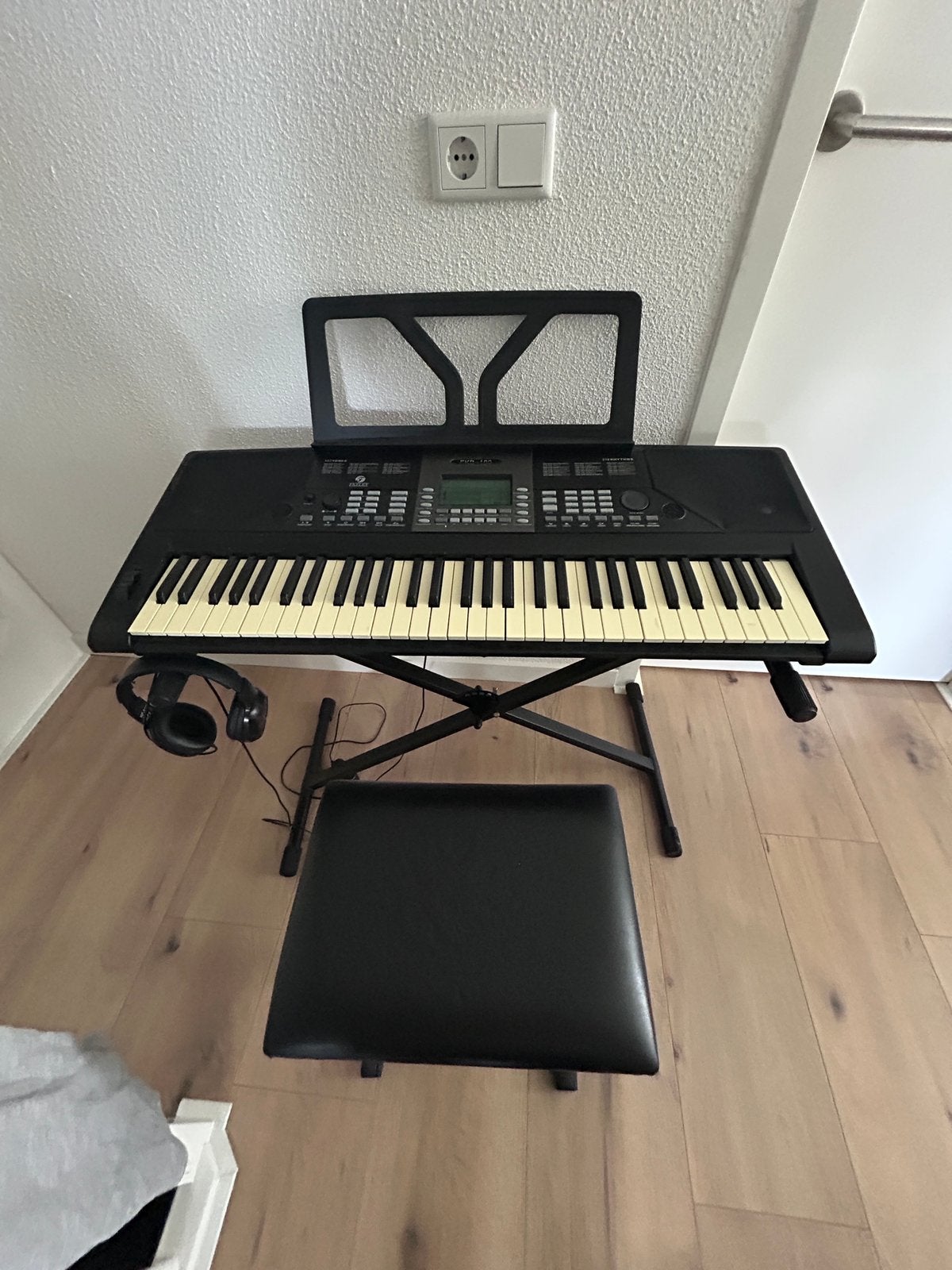 Fazley Fkb-180 keyboard, Ophalen, Zo goed als nieuw, 61 toetsen, Overige merken