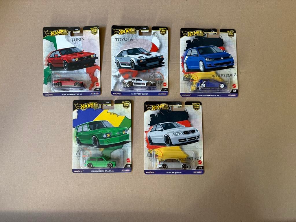 Hot Wheels Premium World Tour Set, Kinderen en Baby's, Speelgoed | Speelgoedvoertuigen, Ophalen of Verzenden, Zo goed als nieuw