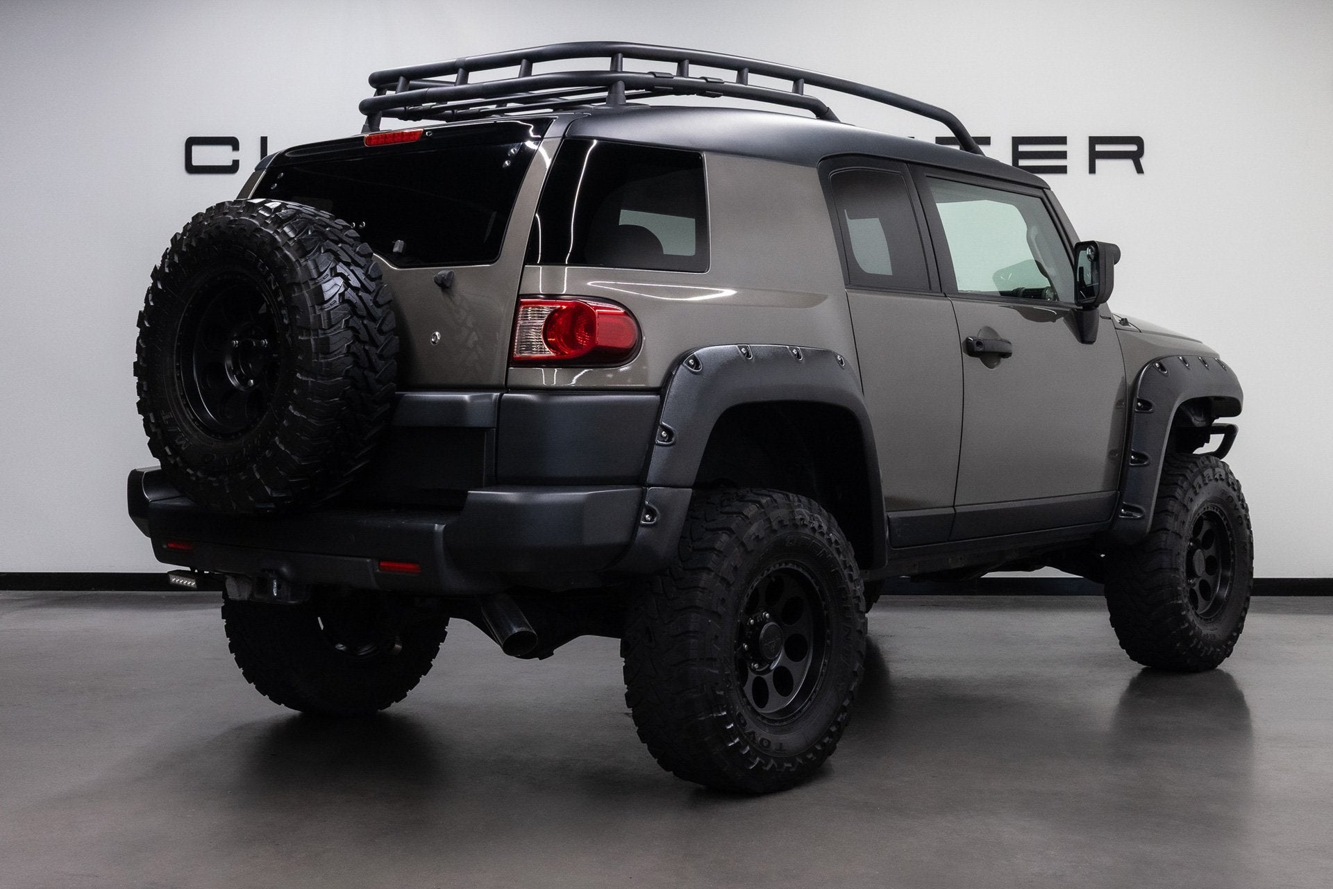 Toyota FJ Cruiser VVT-i V6 Btw auto, Fiscale waarde € 8.00, Auto's, Automaat, Stof, Gebruikt, Origineel Nederlands