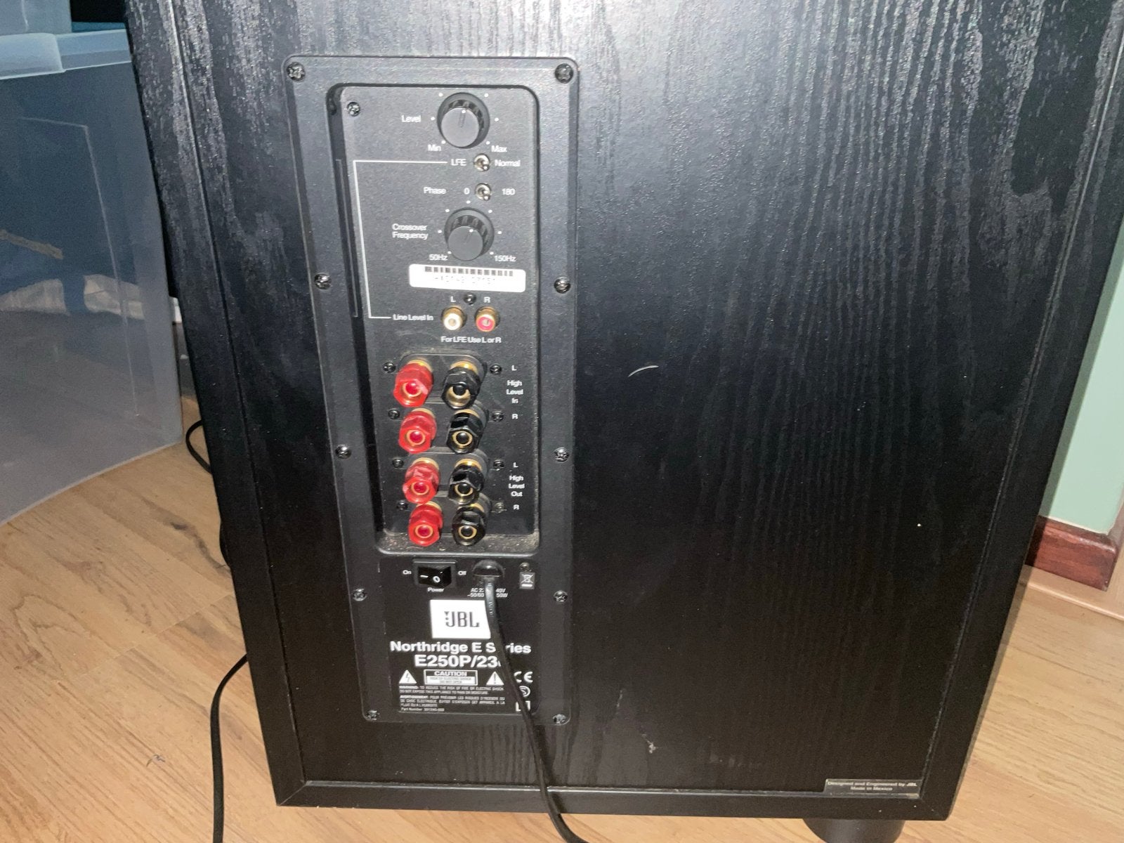JBL Northridge E250P/23 Subwoofer - Krachtige Bas, Gebruikt, Geschikt voor surround/home cinema, Ophalen, 150 watt of meer