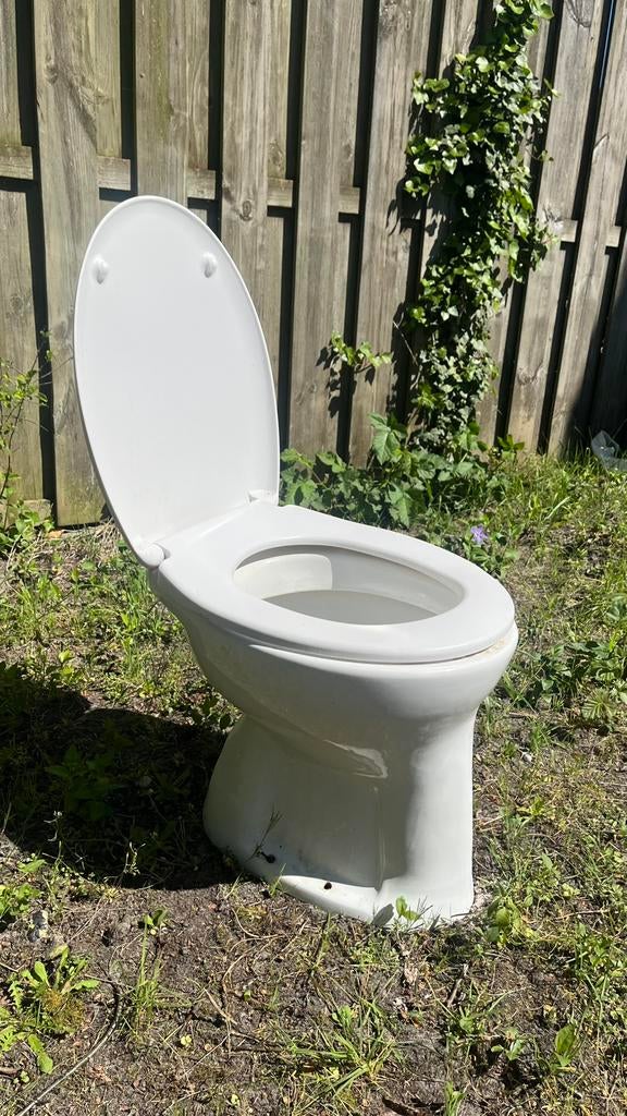 Royal Sphinx toiletpot, Doe-het-zelf en Verbouw, Sanitair, Ophalen, Gebruikt, Steen, Toilet