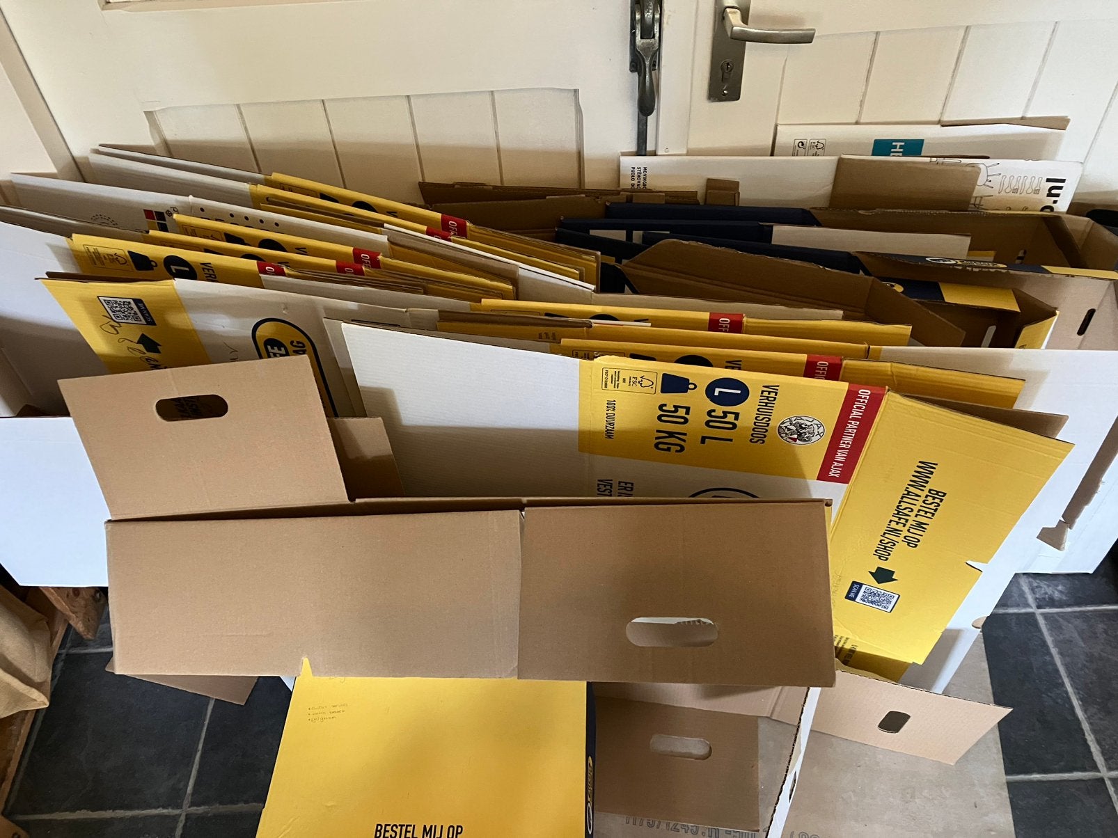 Verhuisdozen, Ophalen, Doos, 40 tot 60 cm, 50 tot 75 cm