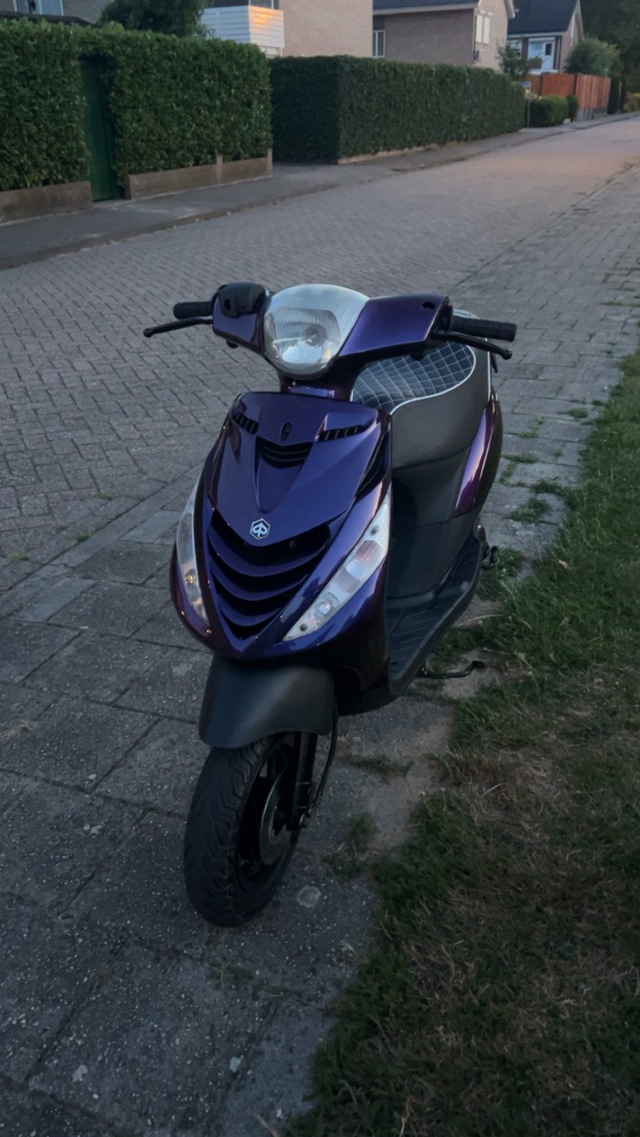 Zip onderdelen gezocht kijk beschrijving!!, Fietsen en Brommers, Brommeronderdelen | Scooters, Verzenden, Zo goed als nieuw, Koplamp