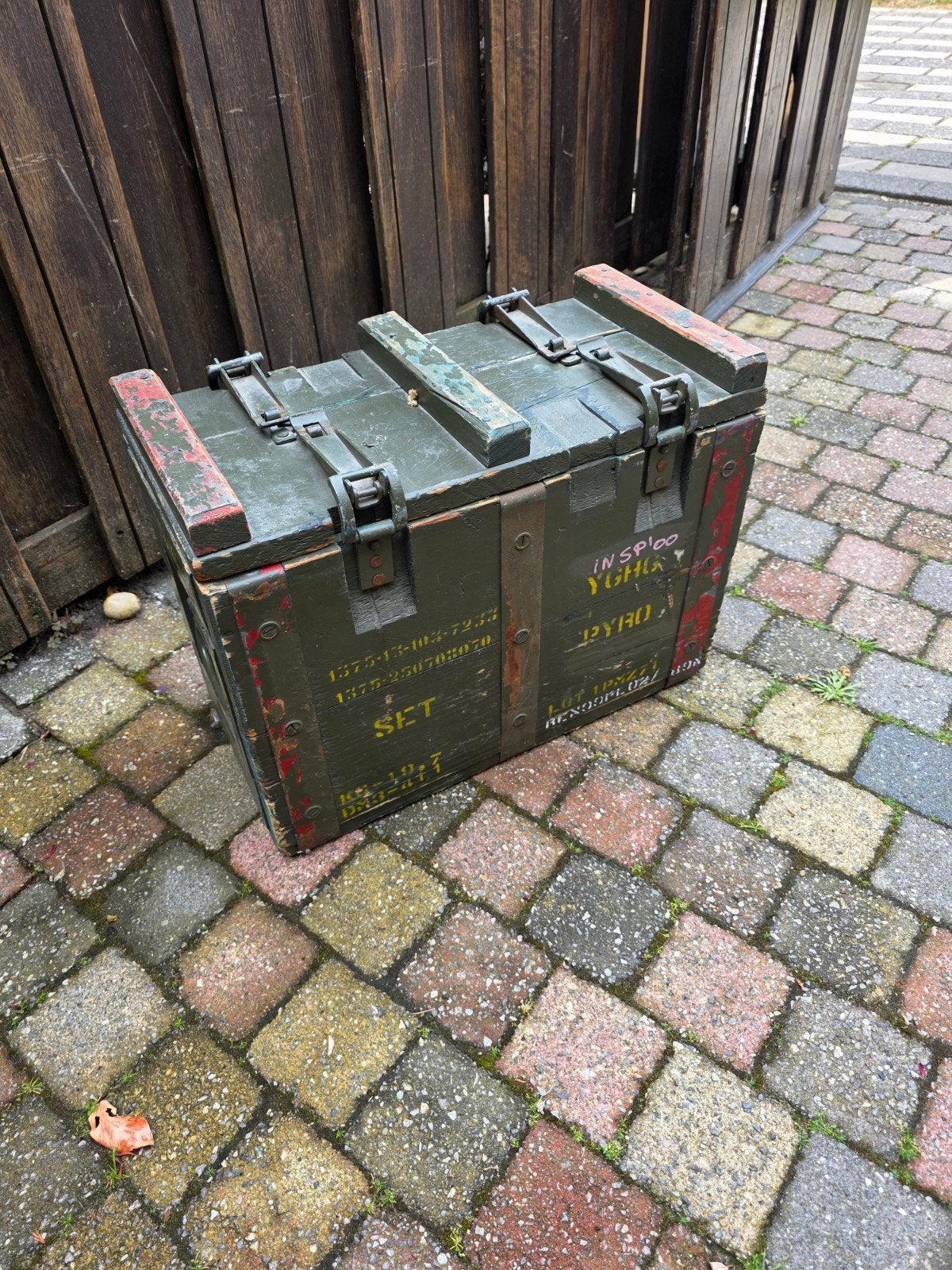 munitiekist leger, Ophalen, Zo goed als nieuw
