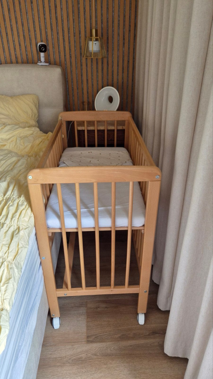 Fillikid Co-sleeper met Träumeland matras en hoeslakens, Ophalen, Zo goed als nieuw, Minder dan 140 cm, Matras