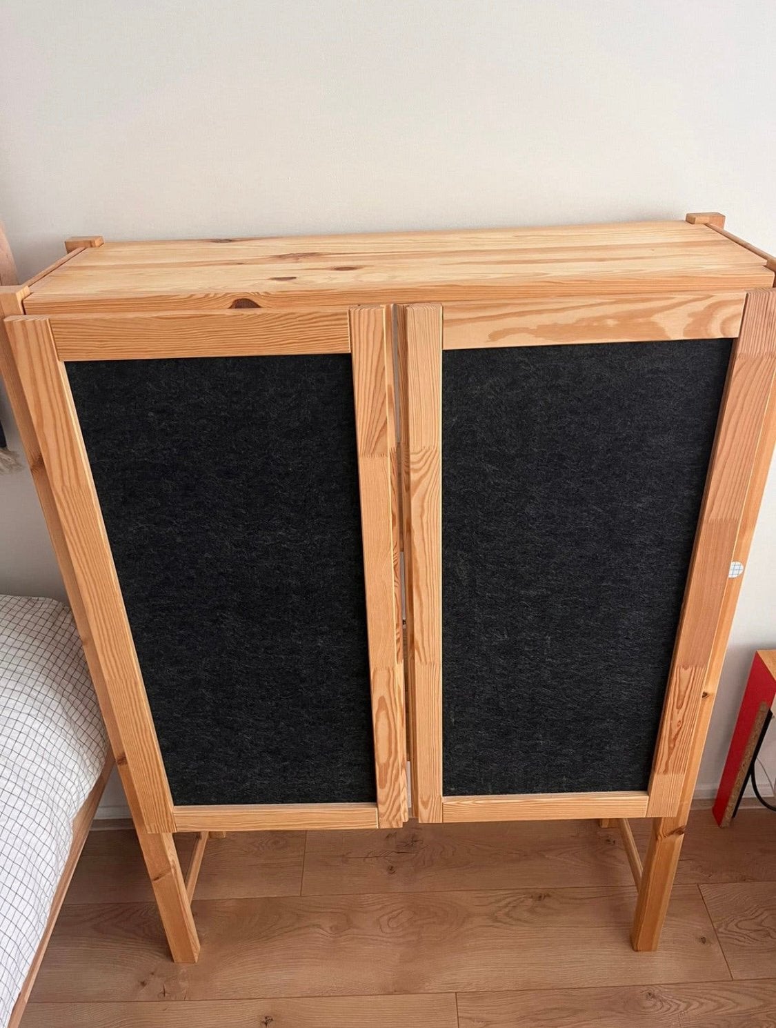 Ikea IVAR kast met deuren, Ophalen, Zo goed als nieuw