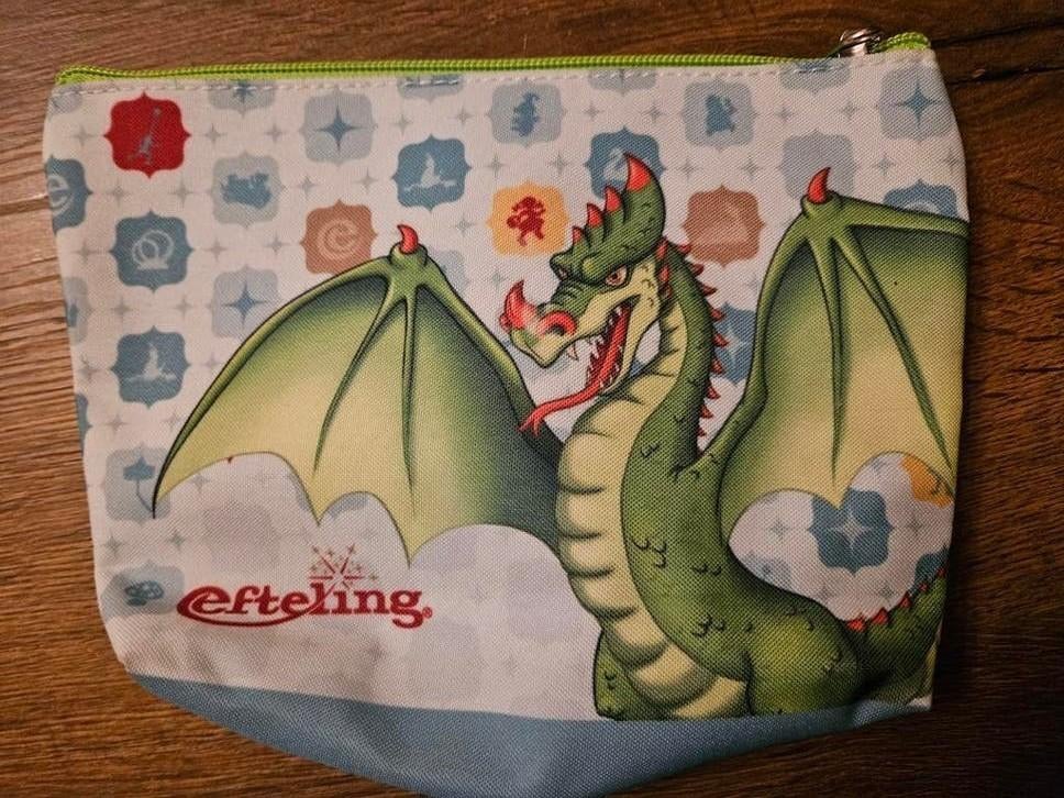 Efteling Draak Toilettas/Etui, Verzamelen, Efteling, Ophalen of Verzenden, Zo goed als nieuw, Gebruiksvoorwerp