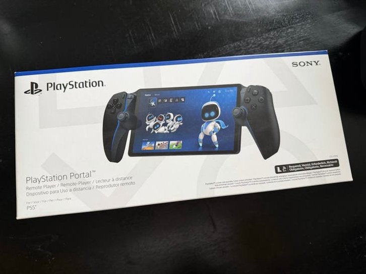 PlayStation Portal Remote Player + Reistas, Ophalen, Zo goed als nieuw