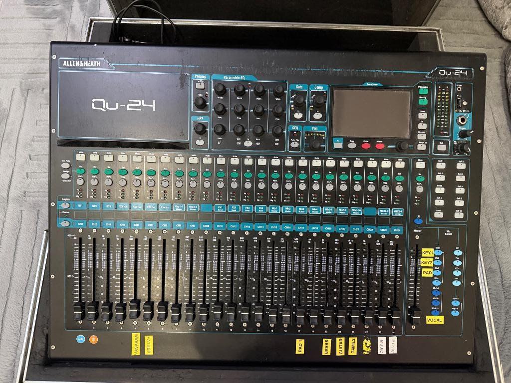 Allen&heath Qu-24 + casse, Ophalen, Gebruikt, 20 kanalen of meer, Microfooningang