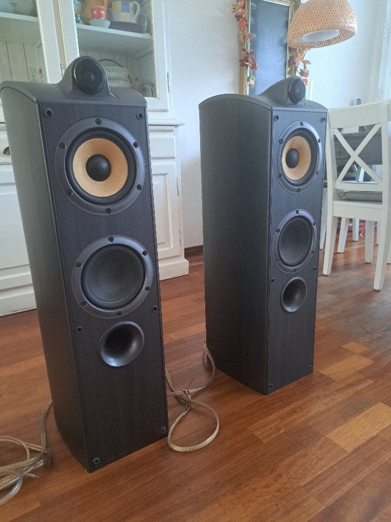Foto 10 van Sony versterker receiver STR-DB870 met SS-X70ED luidsprekers