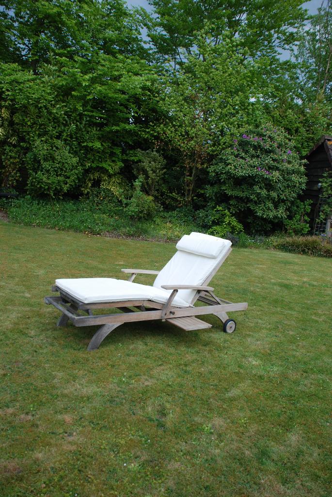 Teakhouten ligbed, Tuin en Terras, Ligbedden, Ophalen, Gebruikt, Teakhout, Verstelbaar