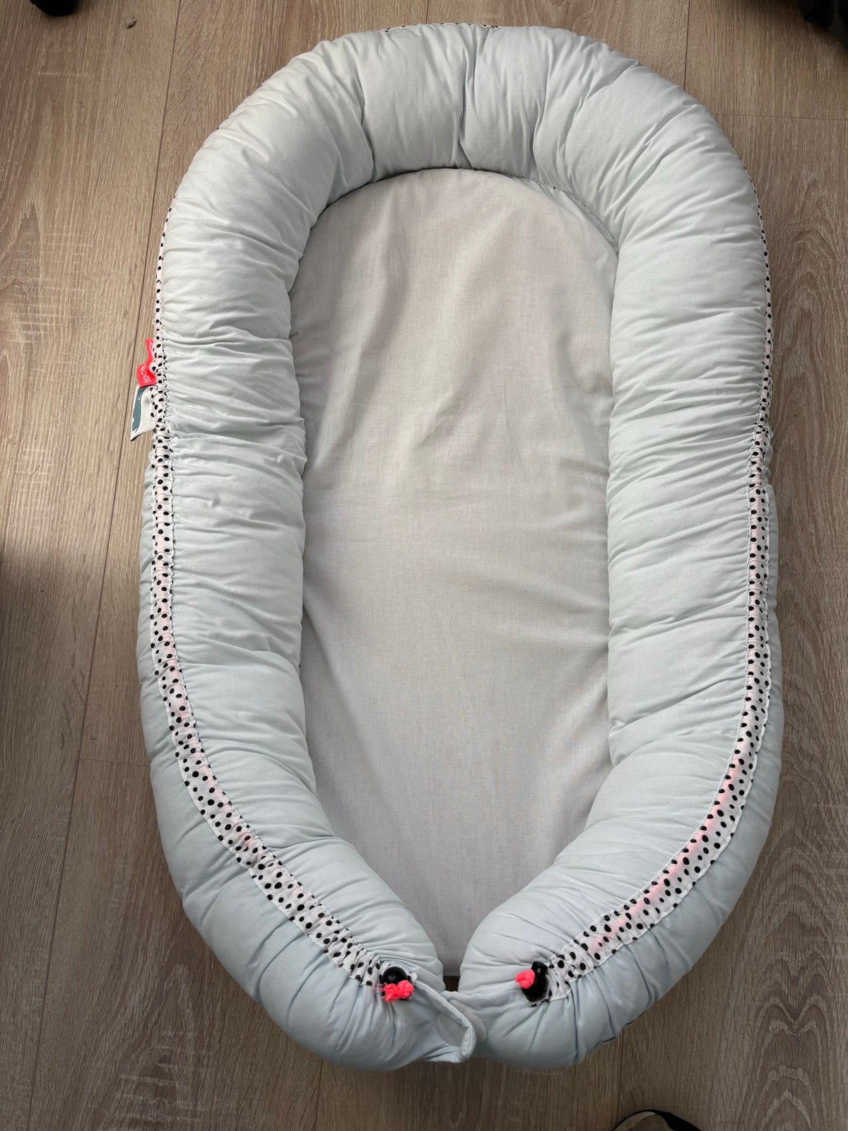 Baby nestje/babynestje done by deer, Ophalen, Zo goed als nieuw, Overige typen