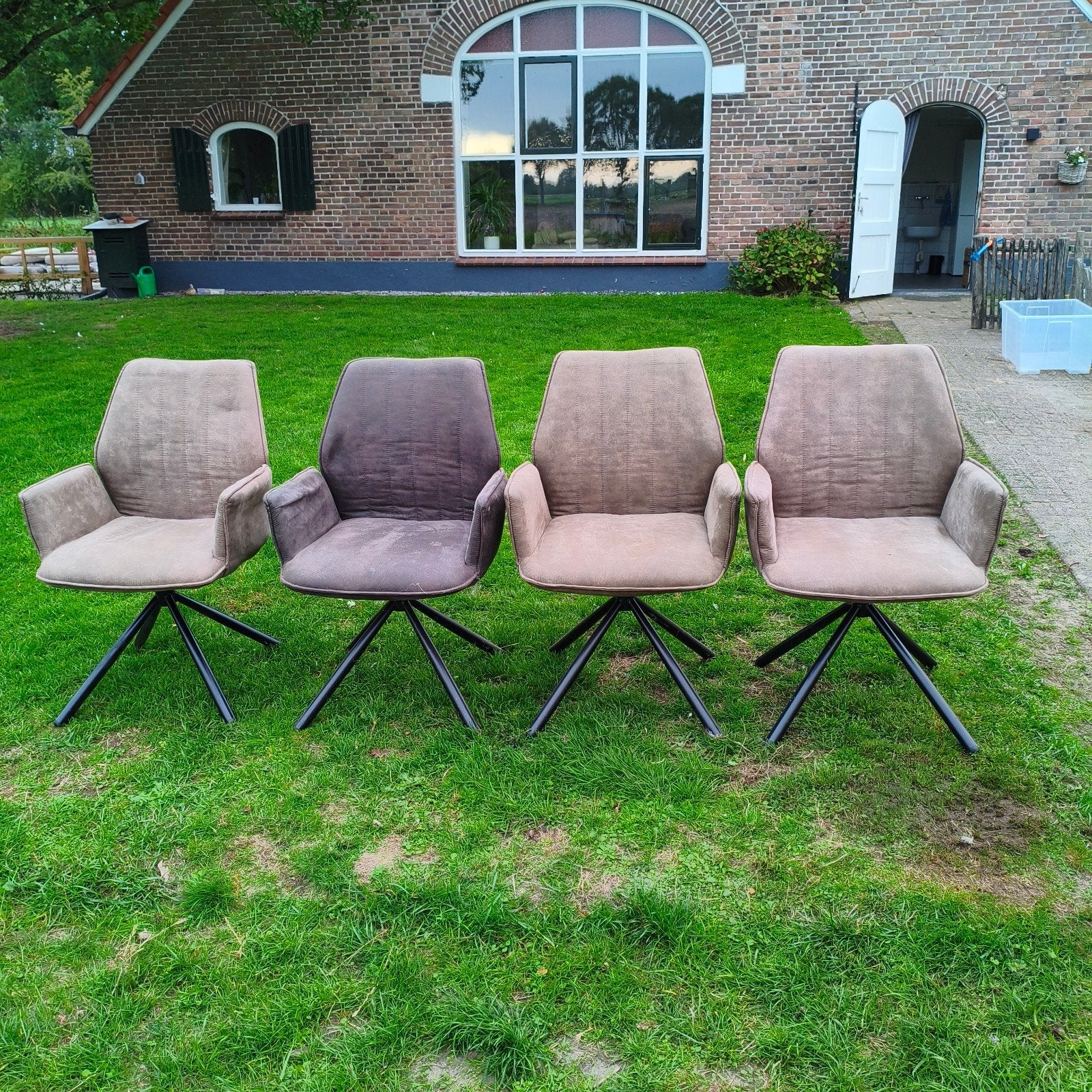 4x Draaibare Eetkamerstoelen - Gebruikt maar Goed, Ophalen, Gebruikt, Overige kleuren, Metaal
