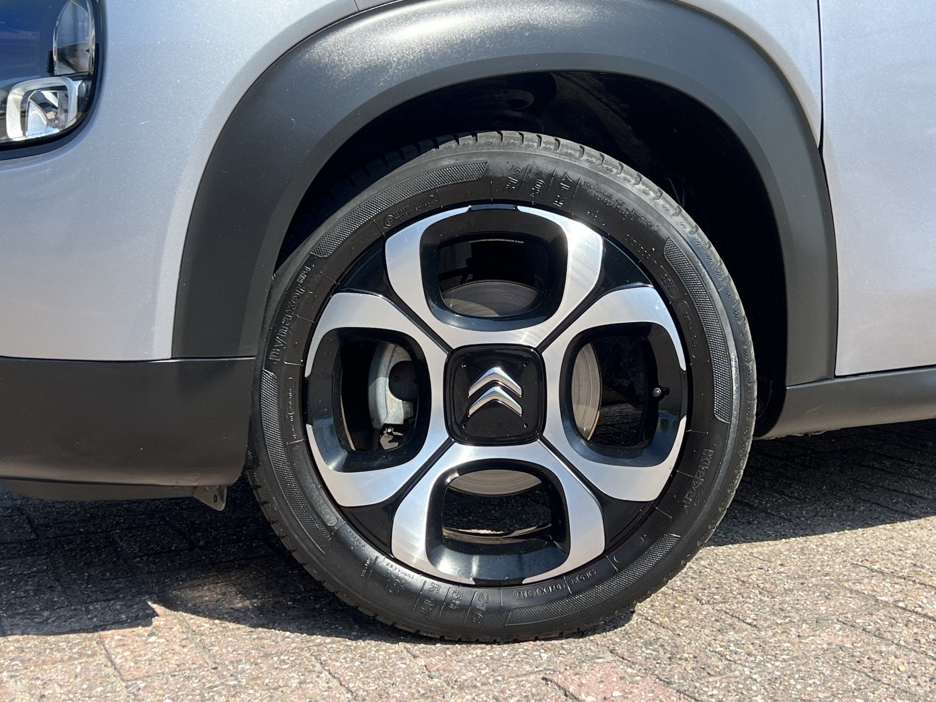 Citroën C3 Aircross PureTech 130 EAT6 Shine Navigatie | Air, Dealer onderhouden, Gebruikt, 1199 cc, Automatische klimaatregeling