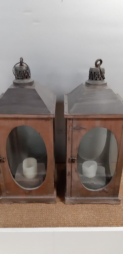 windlichten 2 stuks groot, Huis en Inrichting, Woonaccessoires | Kandelaars en Kaarsen, Ophalen, Overige materialen, Zo goed als nieuw