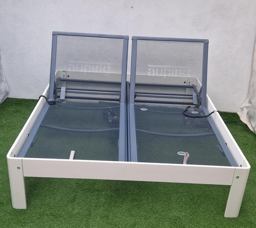 Auping Auronde Elektrisch Bed 180x210cm
48cm Hoog (Senioren), Ophalen of Verzenden, ., ., .
