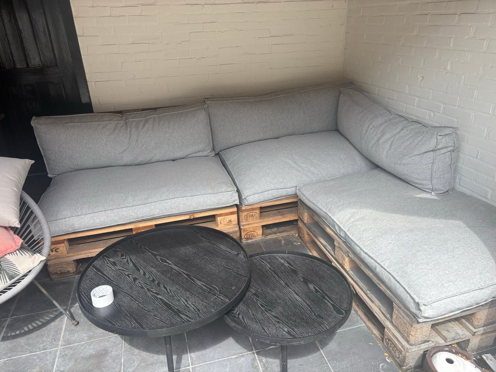 Loungeset van pallets met kussens, Tuin en Terras, Tuinsets en Loungesets, Ophalen, 4 zitplaatsen, Gebruikt, Loungeset