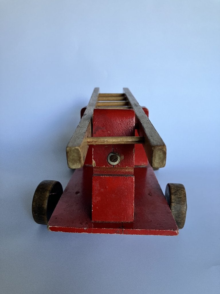 Houten speelgoed: brandweerwagen, Ophalen of Verzenden, Gebruikt, Duw- of Trekspeelgoed