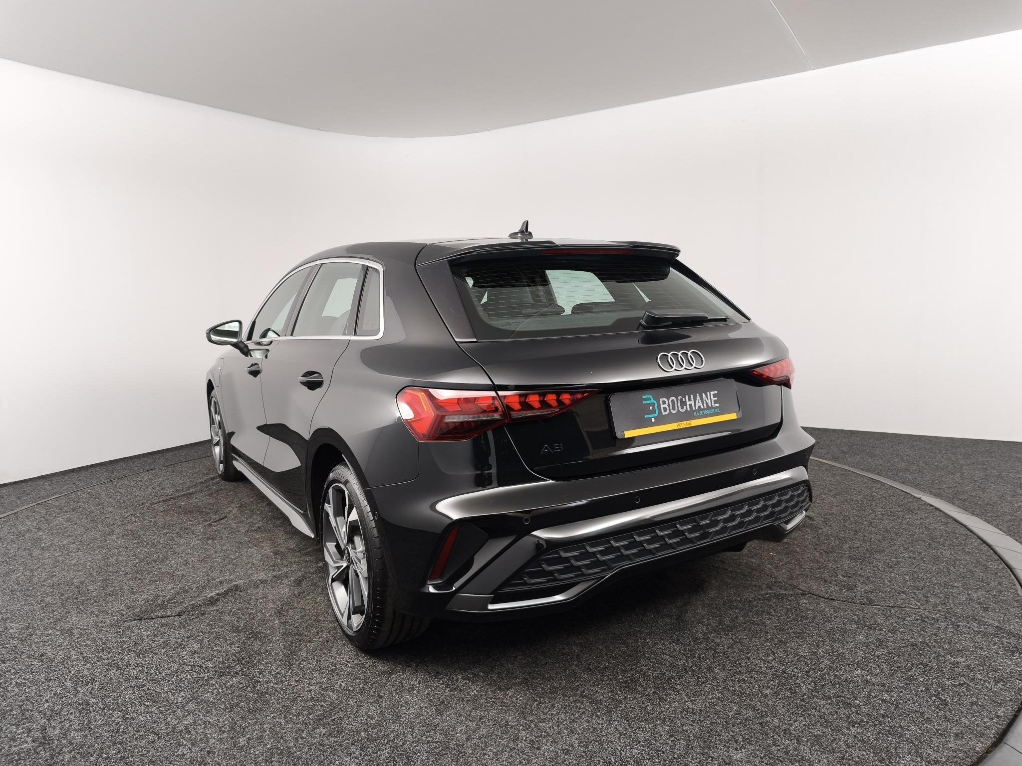 Foto 6 van Audi A3 40 TFSI e S edition | Camera | Matrix LED | Adaptiev