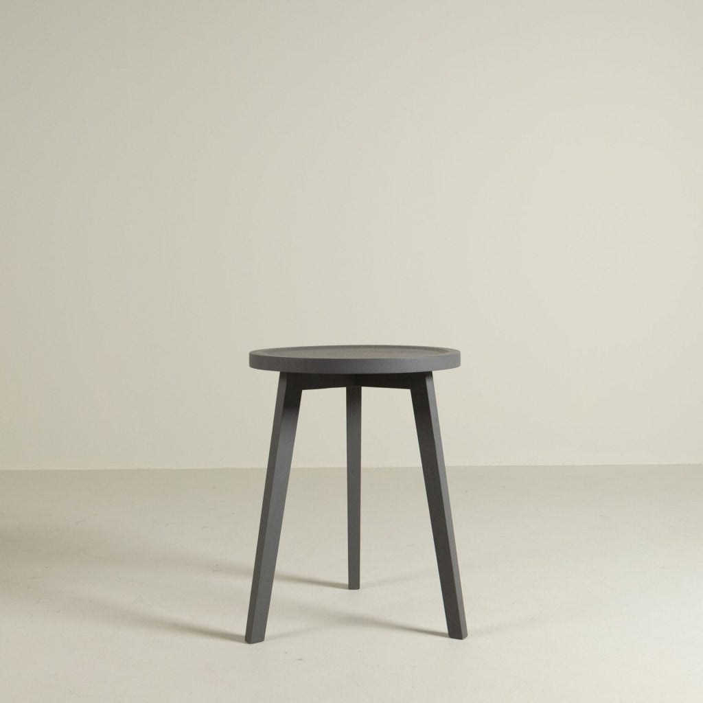 Gervasoni Gray 44 Bijzettafel Rond Grijs Hout