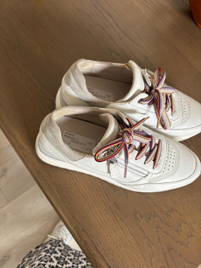 Gabor schoenen maat 4 (wijdtemaat H), Wit, Ophalen of Verzenden, Sneakers of Gympen, Zo goed als nieuw