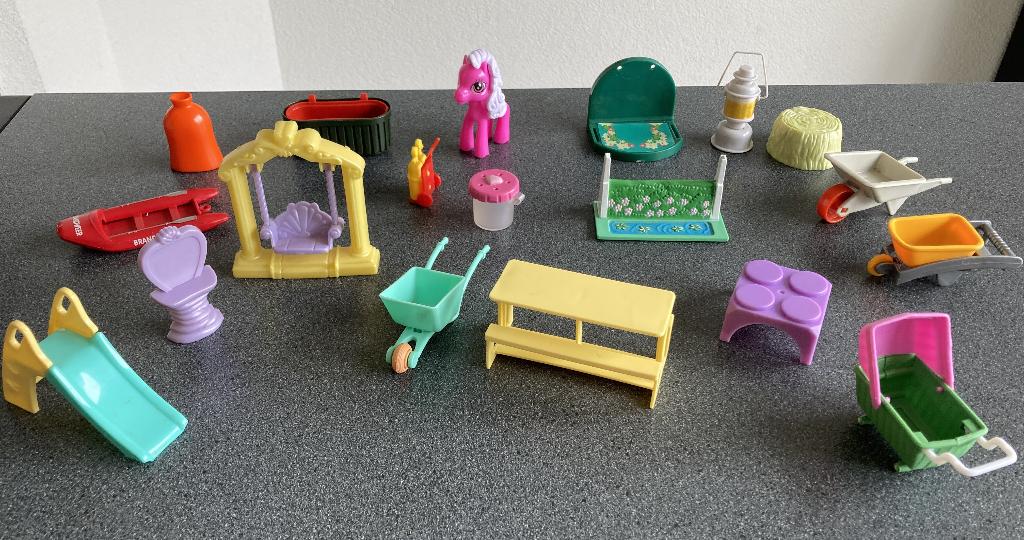 poppenhuis poppenhuismeubeltjes poppenmeubeltjes, Ophalen of Verzenden, Zo goed als nieuw, Overige typen
