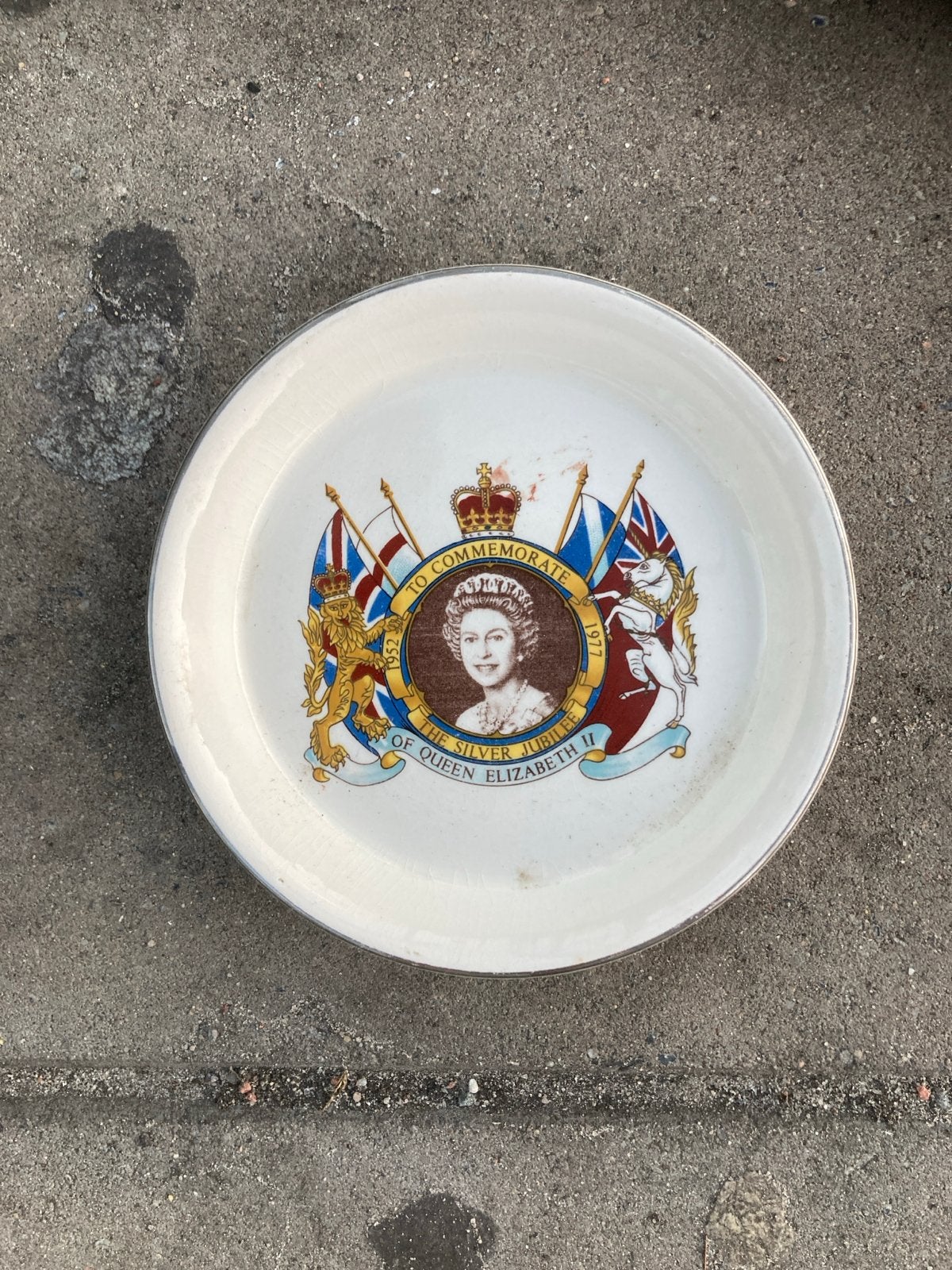 Queen Elizabeth II Zilveren Jubileum Bord 1977, Antiek en Kunst, Ophalen of Verzenden