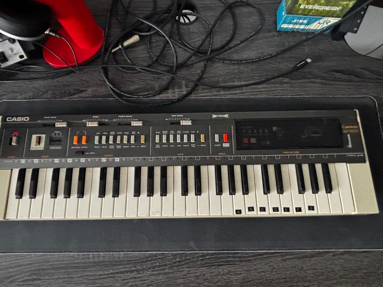 Vintage Casio Casiotone MT-800 – compleet met speakers,, Ophalen, Zo goed als nieuw, 61 toetsen, Casio