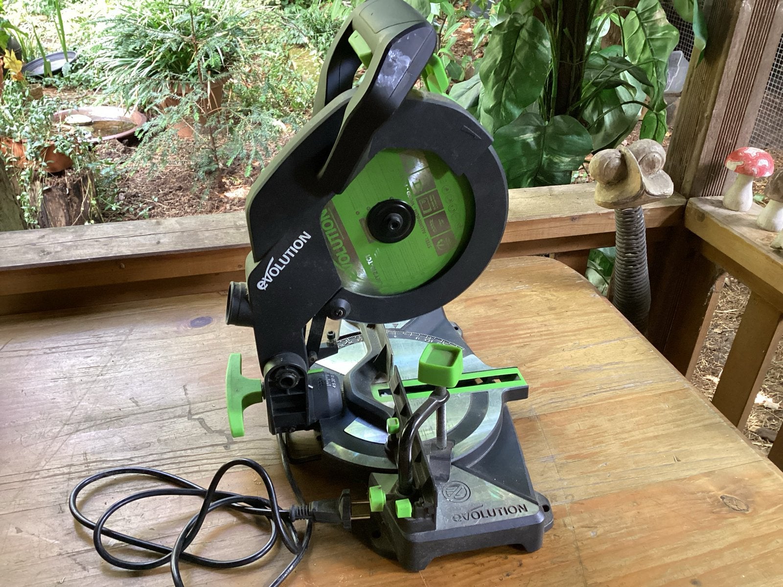 Evolution F210CMS Afkortzaag - Krachtige 1200W Multimateriaa, Gebruikt, 70 mm of meer, Ophalen of Verzenden, Afkortzaag