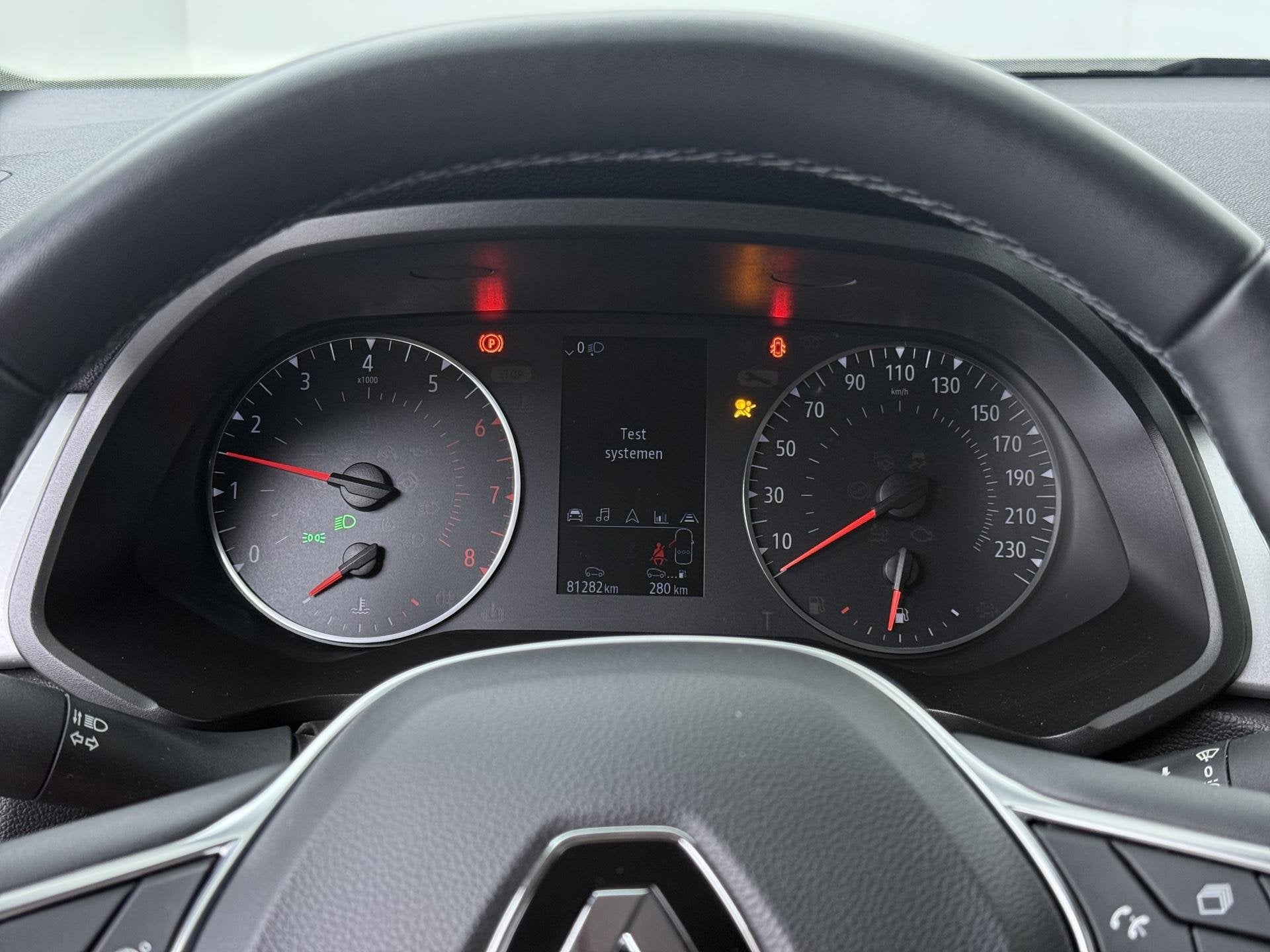 Foto 14 van Renault Captur 1.0 TCe 90 Life - Navigatie - Airconditioning