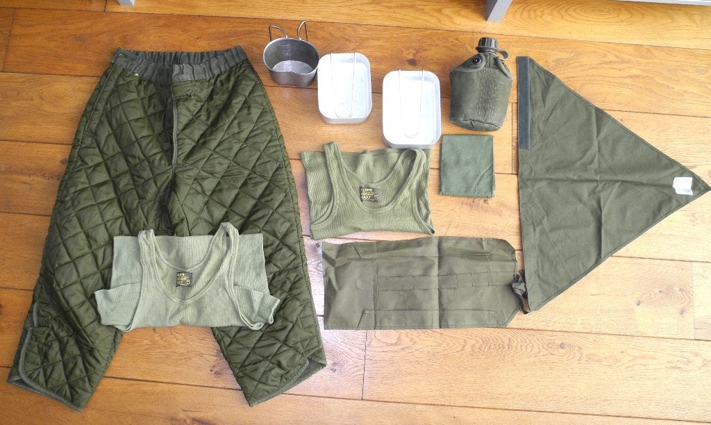 Landmacht Etensblik, drinkbeker, veldfles met hoes, kleding, Ophalen of Verzenden, Landmacht, Nederland, Kleding of Schoenen