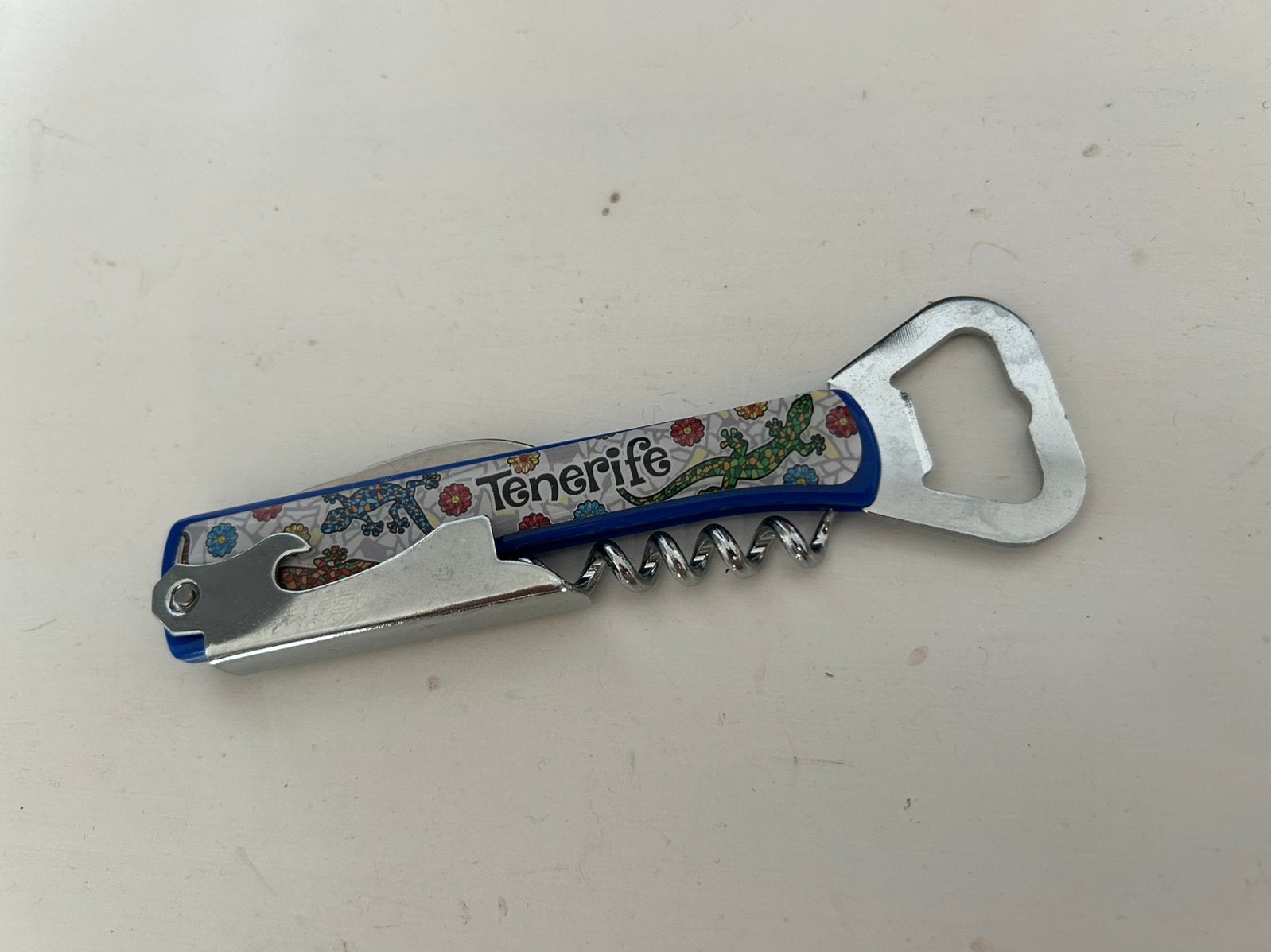 Flesopener met kurkentrekker “Tenerife”, Ophalen of Verzenden, Zo goed als nieuw