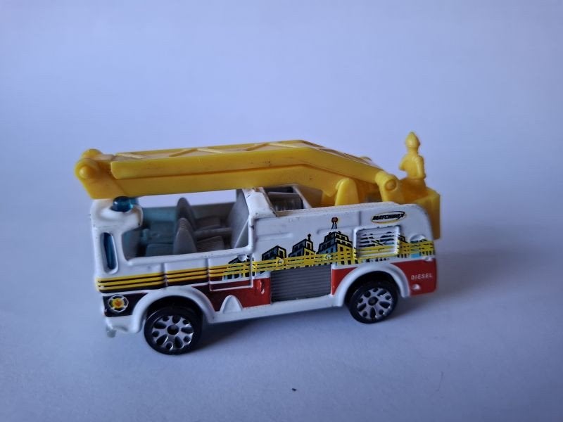 Snorkel brandweer hoogwerker Matchbox Mattel China 3 inch, Ophalen of Verzenden, Nieuw, Bus of Vrachtwagen