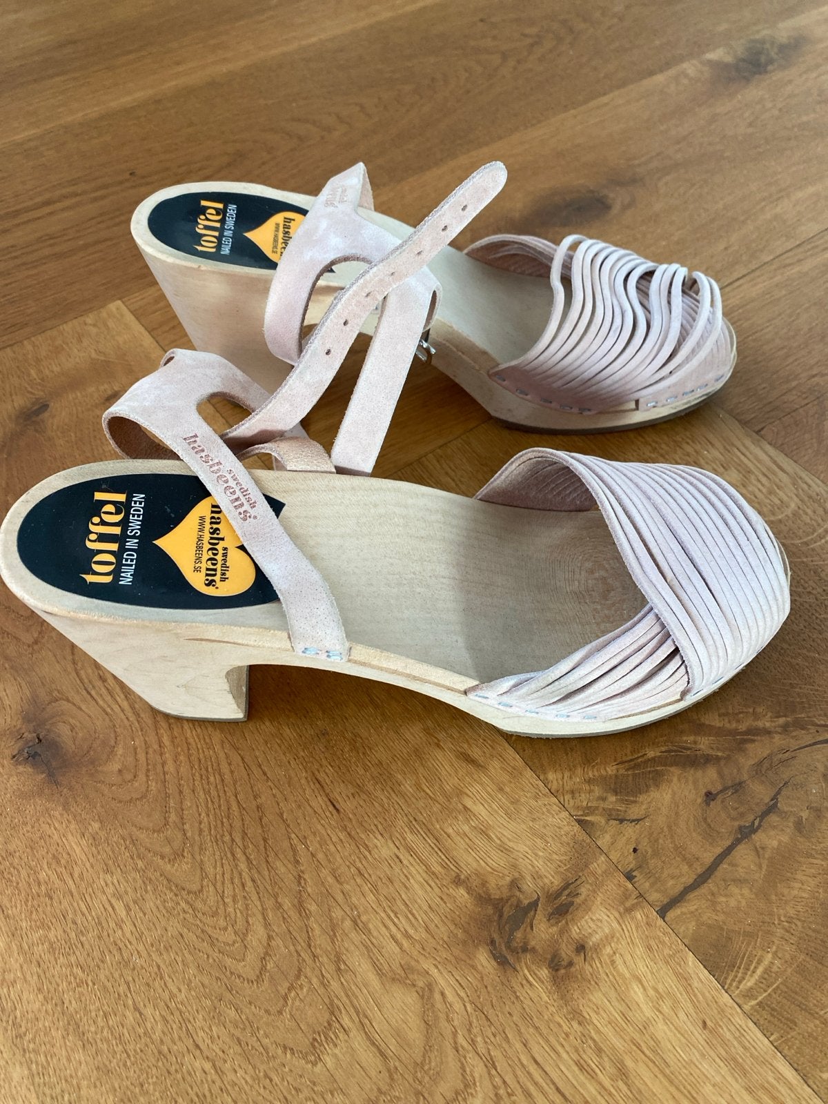 SWEDISH HASBEENS nude poederroze, suède, Verzenden, Sandalen of Muiltjes, Roze, Gedragen