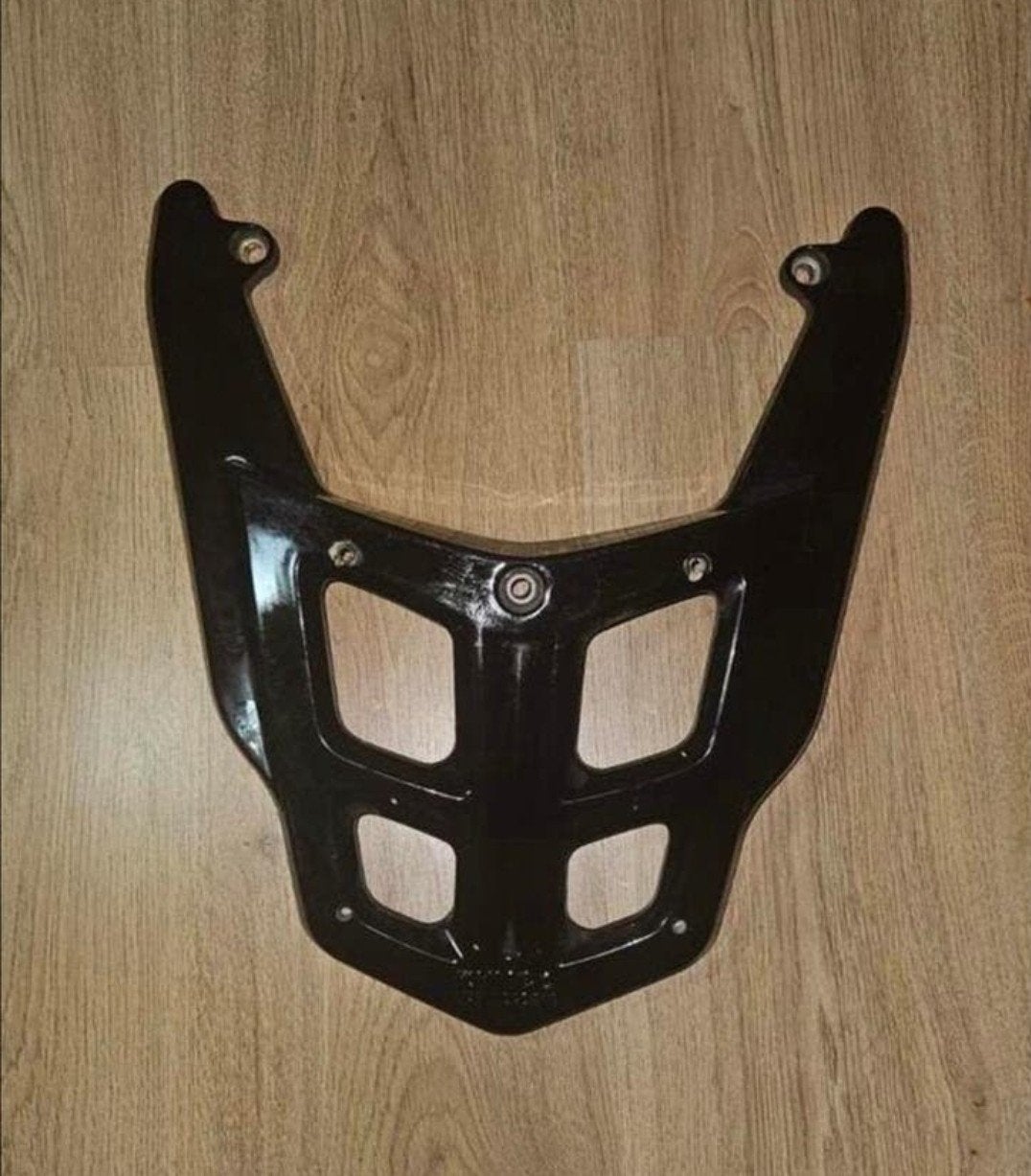 Drager Kymco people s €20

Zie ook mijn andere advertenties, Ophalen of Verzenden