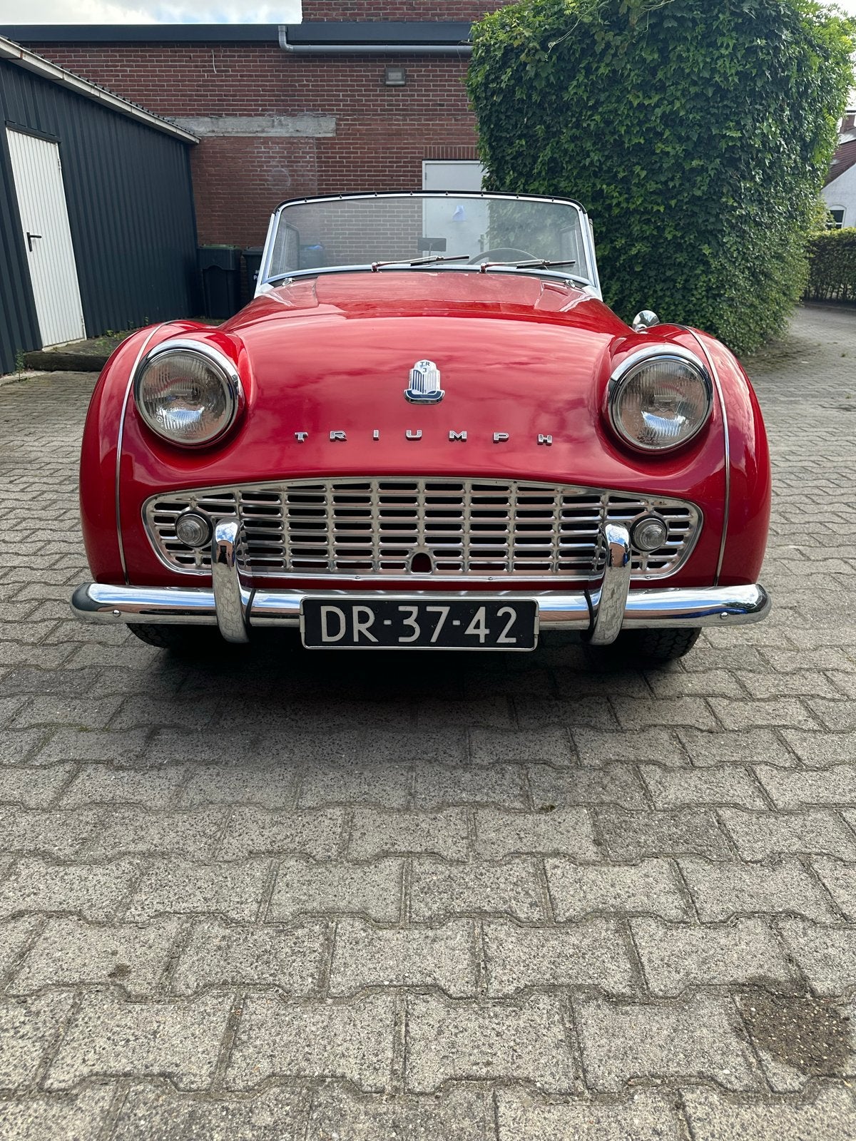 Triumph 1959 Rood, foto 2