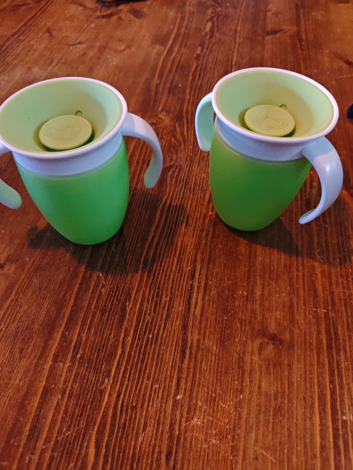 Munchkin 360 Antilekbeker met handvatten (2 stuks), Ophalen, Zo goed als nieuw